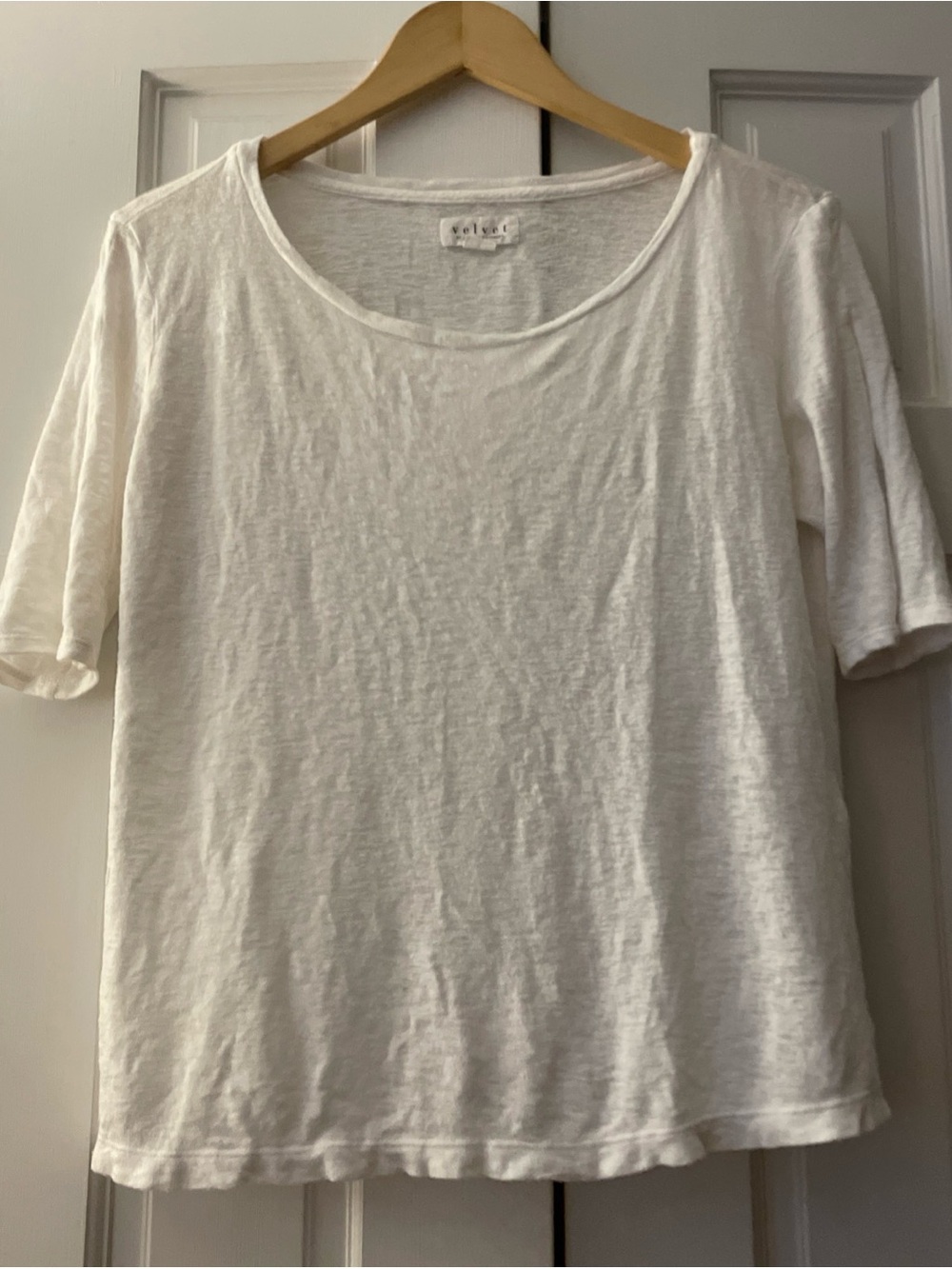 Velvet By Graham Spencer Women White Boxy Tee With Spilt In Sleeves Made In USA